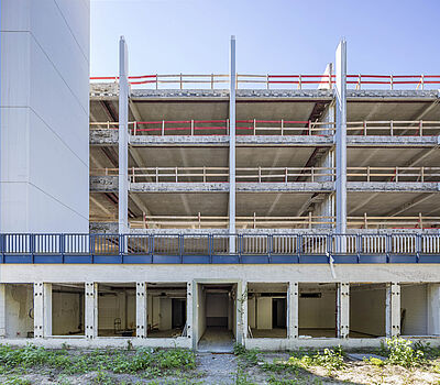 Construction site, Heinrichstraße, Düsseldorf, Germany Heinrichstraße, Düsseldorf (photo: Ralph Richter)