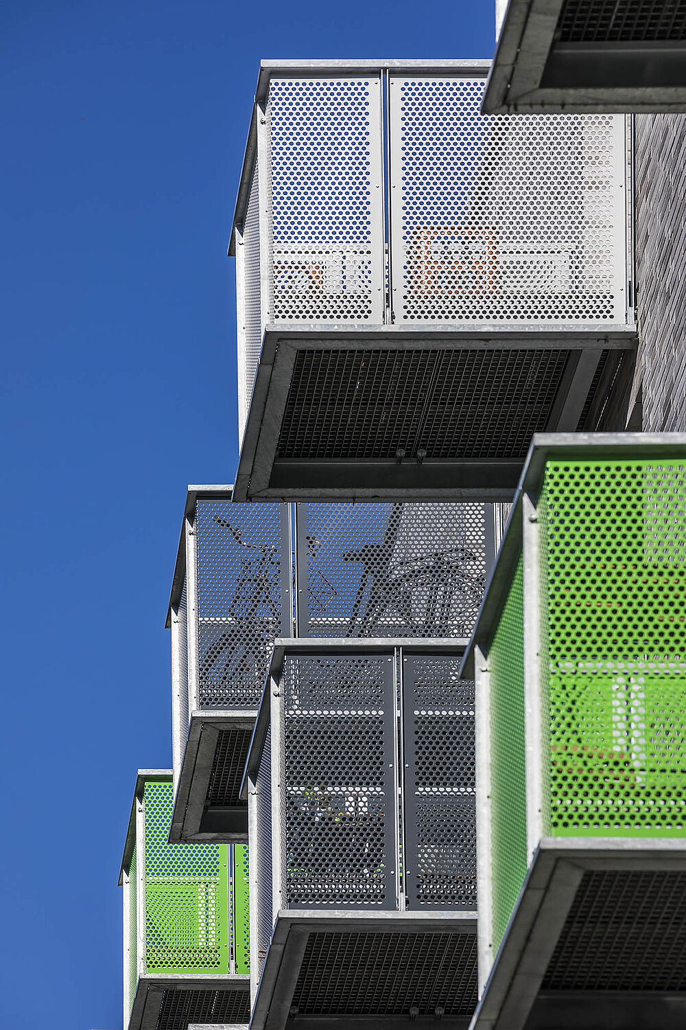 New construction of 111 micro apartments by Düsseldorf architect firm greeen! architects at Merziger Strasse in Düsseldorf