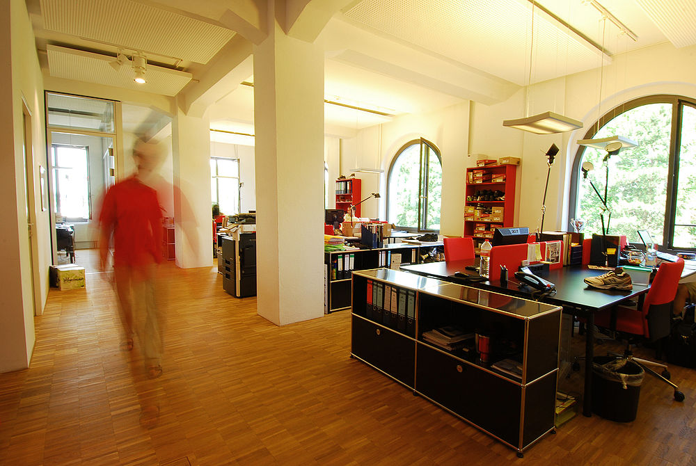 Büro für die Hauptzentrale von New Balance in Deutschland, geplant von dem Düsseldorfer Architekturbüro greeen! architects